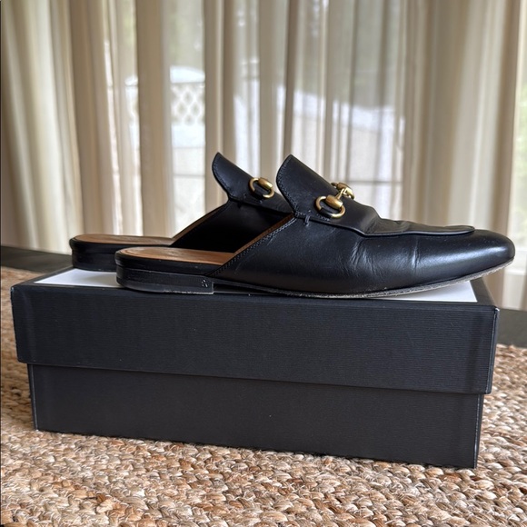 Gucci Princetown Black Leather Mules - Picture 3 of 3